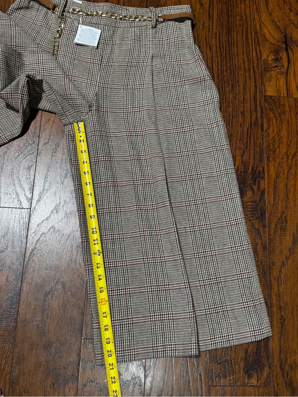 ZARA Womens Large Brown Plaid Pleated Wide-Leg Culottes with Chain Accent - Picture 9 of 9